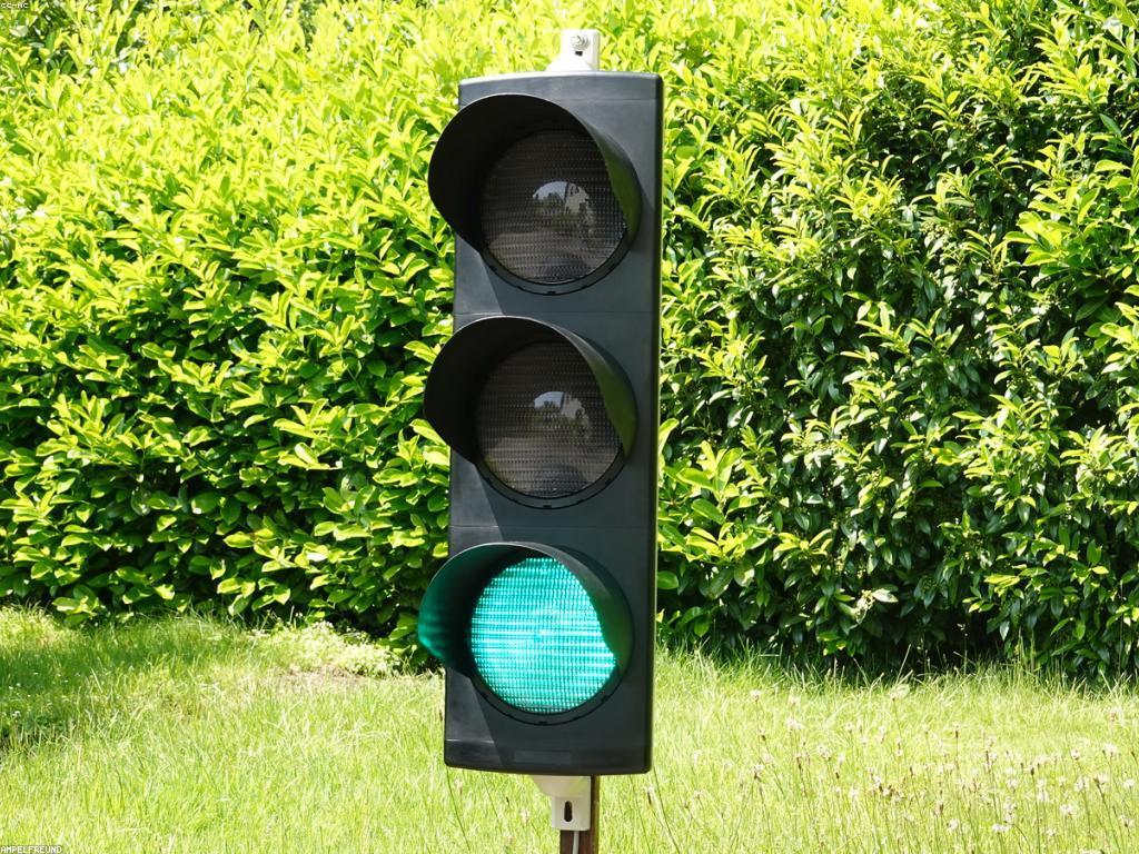 អត្ថប្រយោជន៍នៃស្លុតថ្មី